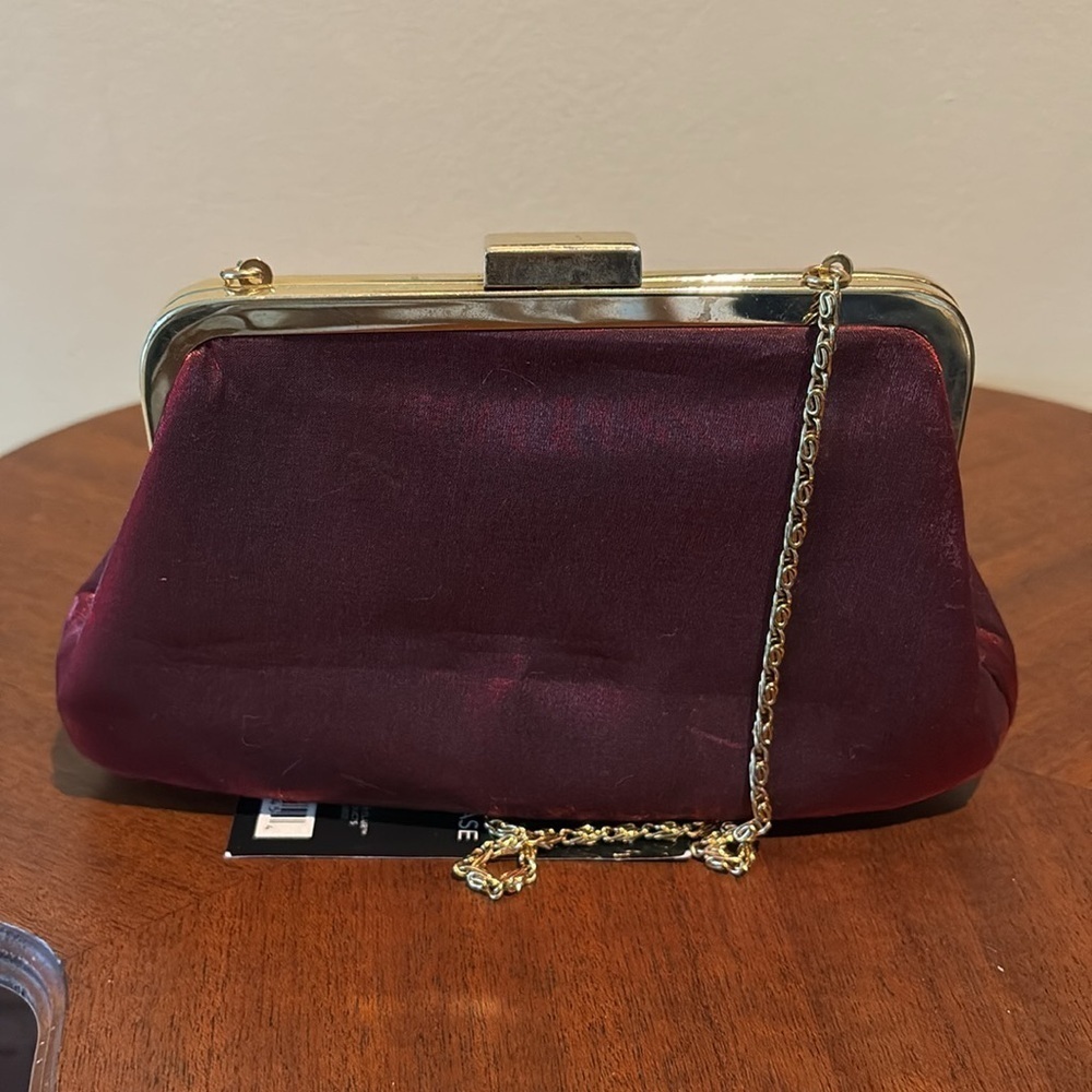 Revlon Flair Clutch shoulder bag NWT holiday / evening bag Padded Taffeta Red - Picture 8 of 15